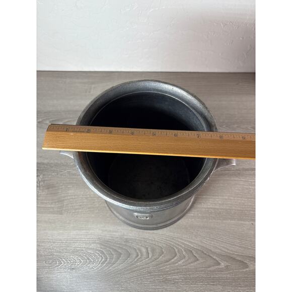Vintage Wilton Armetale Country Ware Pewter Ice Bucket Canister stamped 1975 - Picture 9 of 11